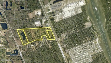 44.2-acre Planned Unit Development (PUD) that had previous - photo 3