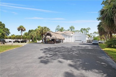 Rare opportunity! This one-of-a-kind 2.34 acre gated compound in - photo 3