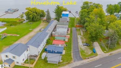 Lake Condo For Sale in Houghton Lake, Michigan