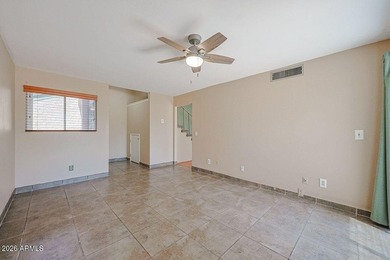 Rare private golf course lot! This 2 BR, 2 BA corner unit - photo 5