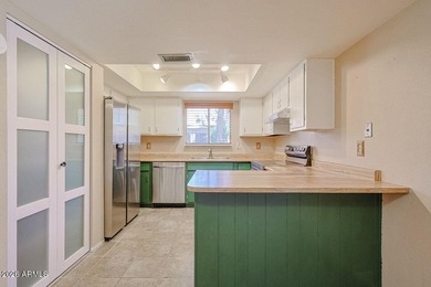 Rare private golf course lot! This 2 BR, 2 BA corner unit - photo 9