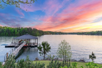 Smith Lake (Ryan Creek) Stunning 5BR/4.5BA craftsman nestled in - photo 3