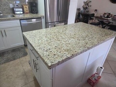 Beautifully updated first-floor 1-bedroom, 1.5-bath condo - photo 4