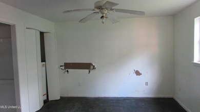 Would be a great investment property but needs TLC. Has good - photo 5