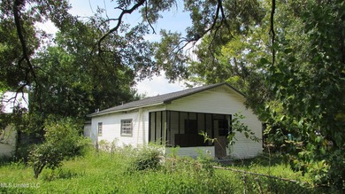 Would be a great investment property but needs TLC. Has good - photo 6