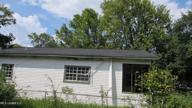 Would be a great investment property but needs TLC. Has good - photo 7