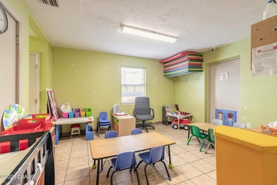 Excellent opportunity to acquire a well-positioned commercial - photo 8