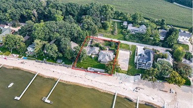 Welcome to this one-of-a-kind waterfront ranch in desirable - photo 3