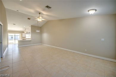 This duplex has it all. Each unit has 3 bedrooms, 2 bath, 2 car - photo 2