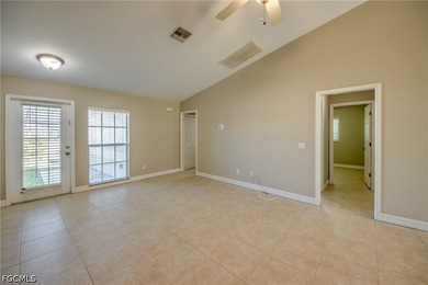 This duplex has it all. Each unit has 3 bedrooms, 2 bath, 2 car - photo 7