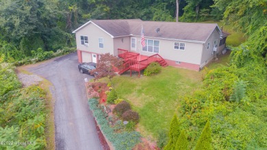 Lake Home For Sale in Halfmoon, New York