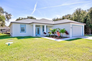 Step into this pristine 2025 New Construction! This 3 Bedroom & - photo 4