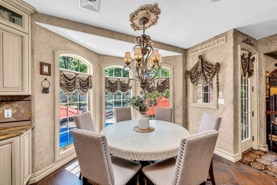 Welcome to this masterfully designed, full-brick custom estate - photo 17