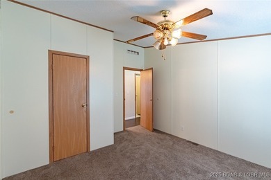 Have you been looking for a FLAT lot, beautiful lake views - photo 22