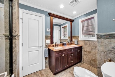 Welcome to this masterfully designed, full-brick custom estate - photo 24