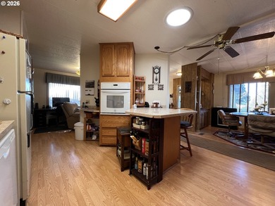 Coastal Comfort - 97967 Hallway Rd, Harbor, OR 97415 ON REAL - photo 25