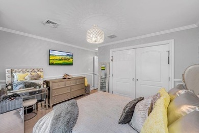 Welcome to this masterfully designed, full-brick custom estate - photo 29