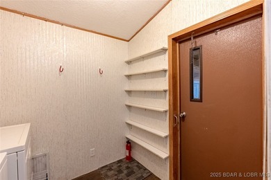 Have you been looking for a FLAT lot, beautiful lake views - photo 30
