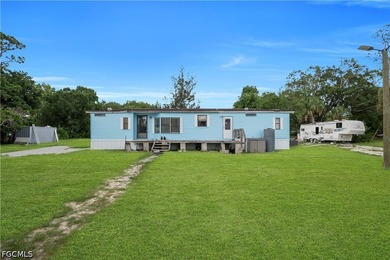 Looking for space, privacy, and endless possibilities? This - photo 8