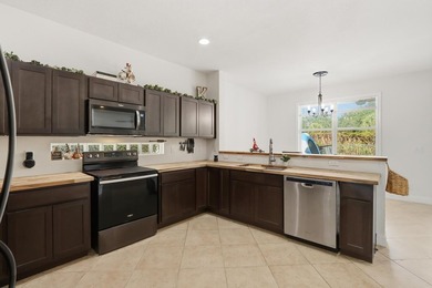 Welcome to this elegant 3,000+ sq ft home in the sought-after - photo 12