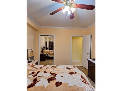 Very nice two bedroom, one bath apartment in co-op building - photo 13