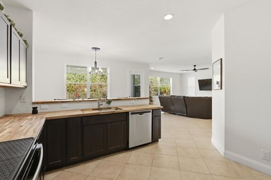 Welcome to this elegant 3,000+ sq ft home in the sought-after - photo 13