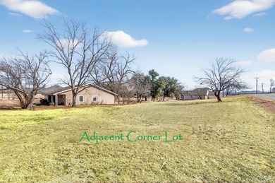 Home is located on golf course. Open floor plan with a large - photo 22