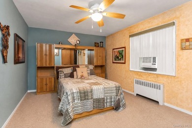 Welcome to Clearview Gardens. Enter into your first-floor, 1 - photo 9