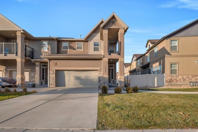 Lake Townhome/Townhouse For Sale in Saratoga Springs, Utah