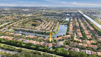 Welcome to this elegant 3,000+ sq ft home in the sought-after - photo 44