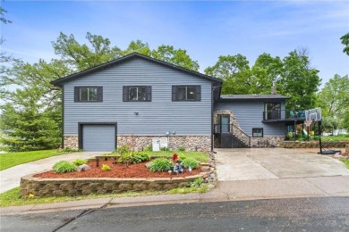Lake Home Sale Pending in Mound, Minnesota