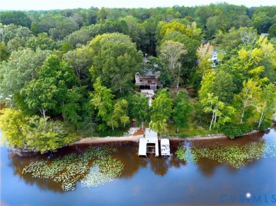 Lake Home For Sale in Ruther Glen, Virginia