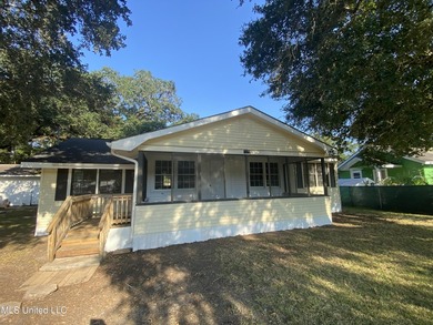 MOVE IN READY! NOT IN FLOOD ZONE! Great for first time home - photo 6
