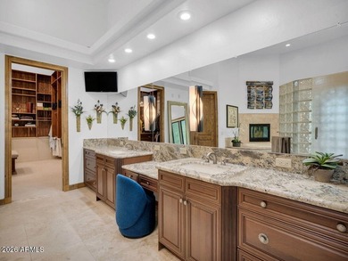 Fully Furnished Forest Highlands golf course estate, on a - photo 19