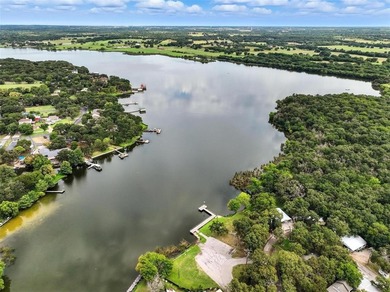Lake Alvarado Home For Sale in Alvarado Texas