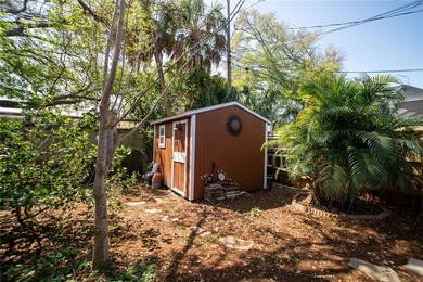 Welcome home to this beautifully updated 2-bedroom, 2-bath - photo 22