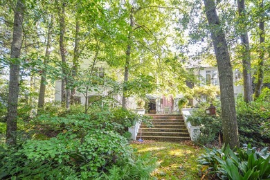 Located on a quite cul-de-sac within the private, gated golf - photo 36