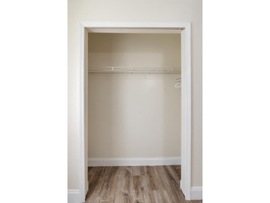 Welcome to this lovely single-story residence located in a - photo 37