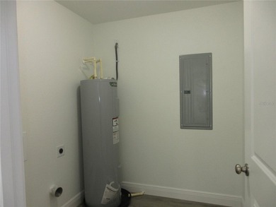 BRAND NEW 3 BEDROOM 2 BATH HOME WITH AN ATTACHED 1 CAR CARPORT - photo 2