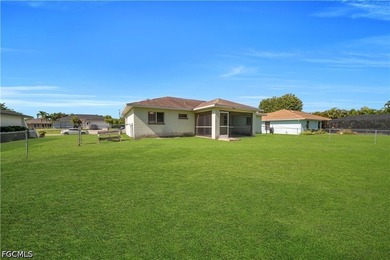 Welcome to this charming 3-bedroom, 2 bath home located in the - photo 3
