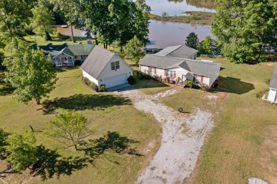 Lake Greenwood Home For Sale in Waterloo South Carolina
