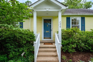 Beautiful setting on half acre landscaped lot. 1 story 3BR/ 2 - photo 7