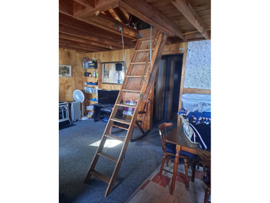 Quaint camp on Unity Pond (Lake Winnecook)! This 3 bed, 1 bath - photo 19