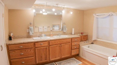 Stunning turnkey waterfront retreat on Lake of the Ozarks! This - photo 28