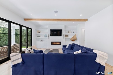 Introducing 13 Sunswyck Rd, a distinguished custom residence set - photo 11
