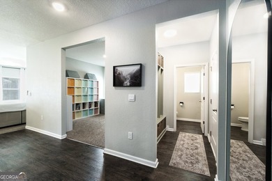 Welcome home to this beautifully maintained two-story residence - photo 11