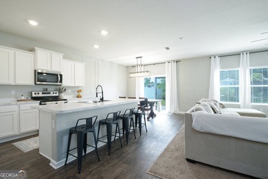 Welcome home to this beautifully maintained two-story residence - photo 12