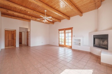 ROOM TO BREATHE. ROOM TO GROW. Set on 4.27 irrigated acres just - photo 14