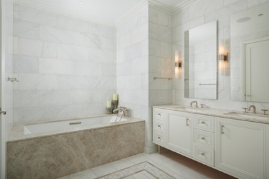 A rare turnkey 3 bedroom + den residence with one of the most - photo 20