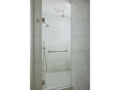 A rare turnkey 3 bedroom + den residence with one of the most - photo 21